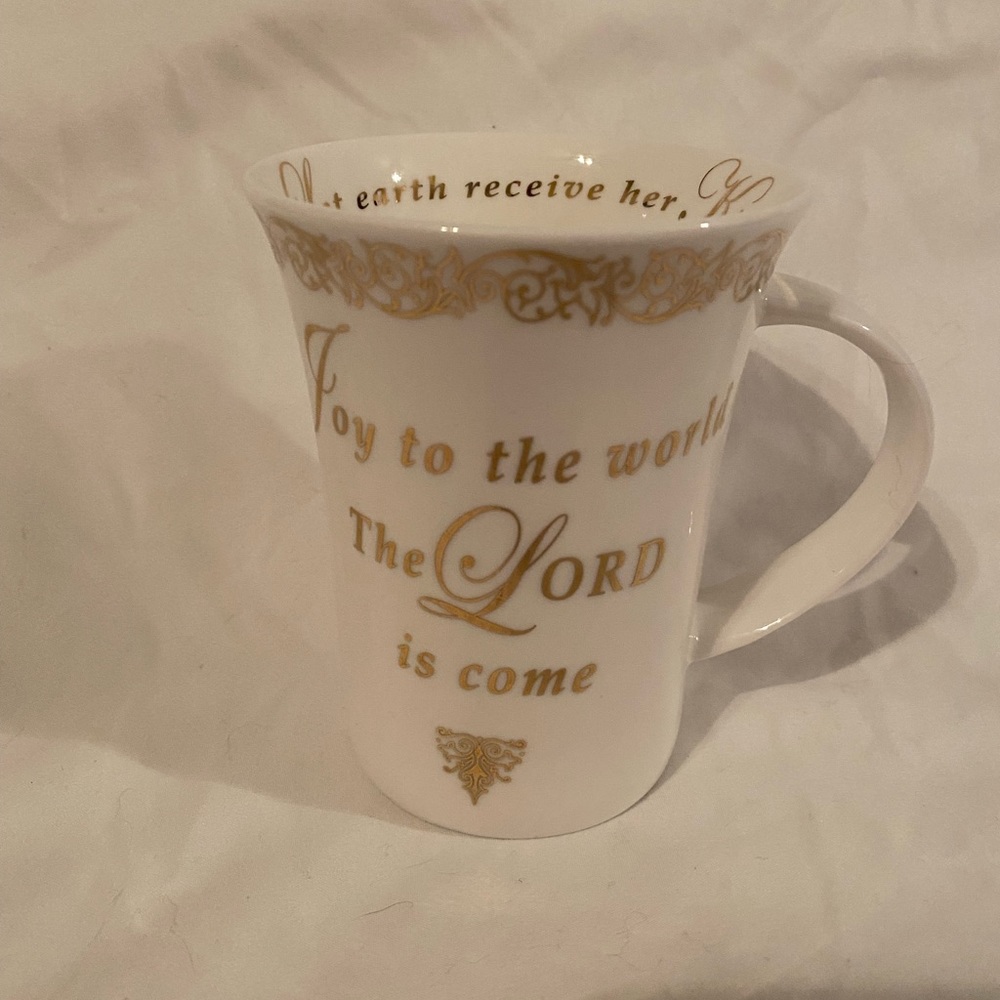 Cracker Barrel Christmas mug